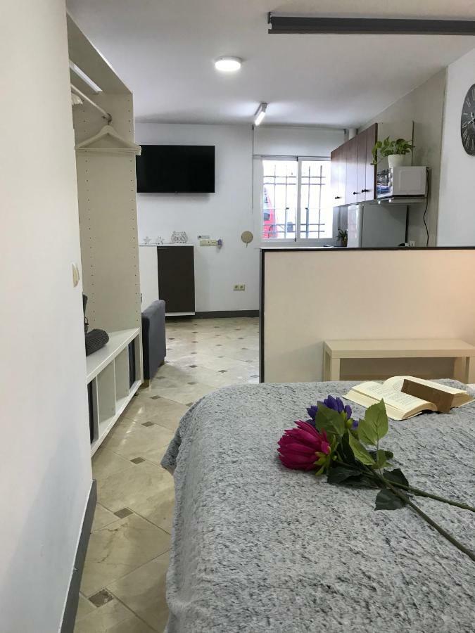 Loft Arco Del Cristo. Apartman Caces Kültér fotó