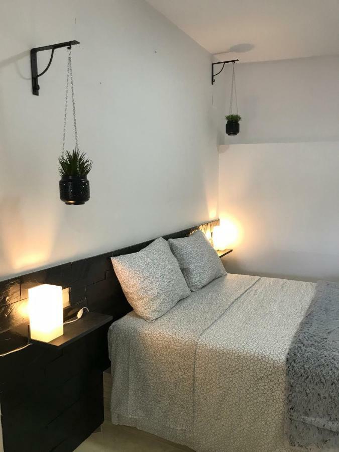 Loft Arco Del Cristo. Apartman Caces Kültér fotó