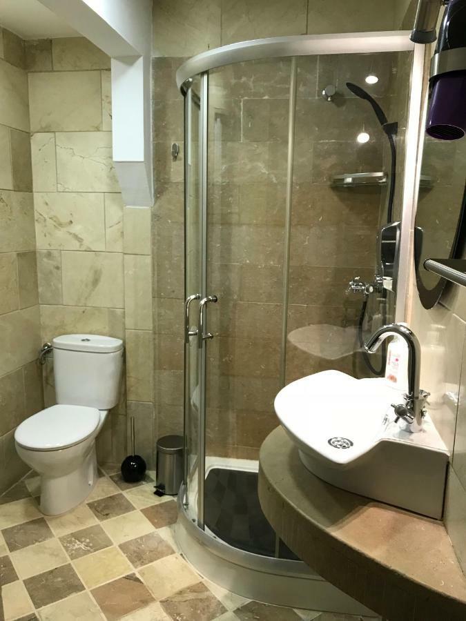 Loft Arco Del Cristo. Apartman Caces Kültér fotó